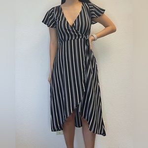 Socialite wrap midi dress